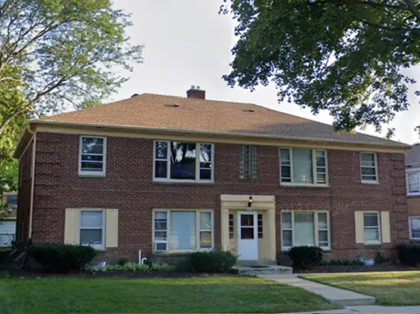 5221 W Keefe Ave #2, Milwaukee, WI 53216