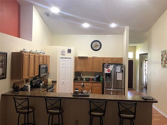 3rd image of 1321 Oak Valley Blvd