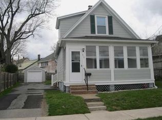 717 Hollenbeck St, Rochester, NY 14621