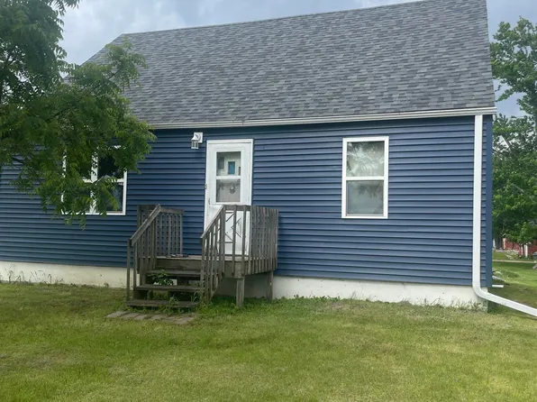 902 N 5th Ave, Marshalltown, IA 50158