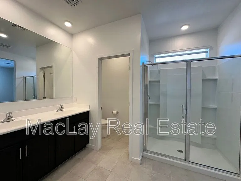 25361 N 144th Dr — Photo 7