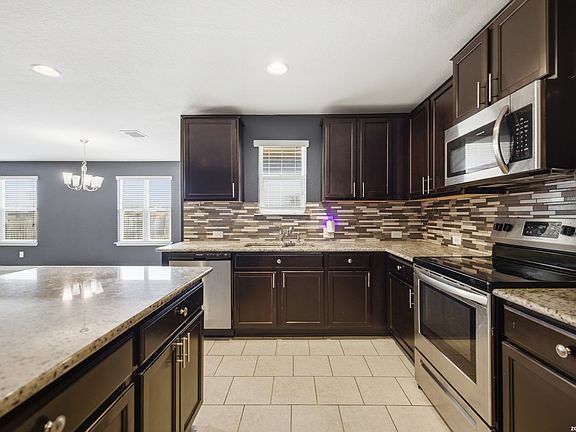 2nd image of 7411 Rigel Chase