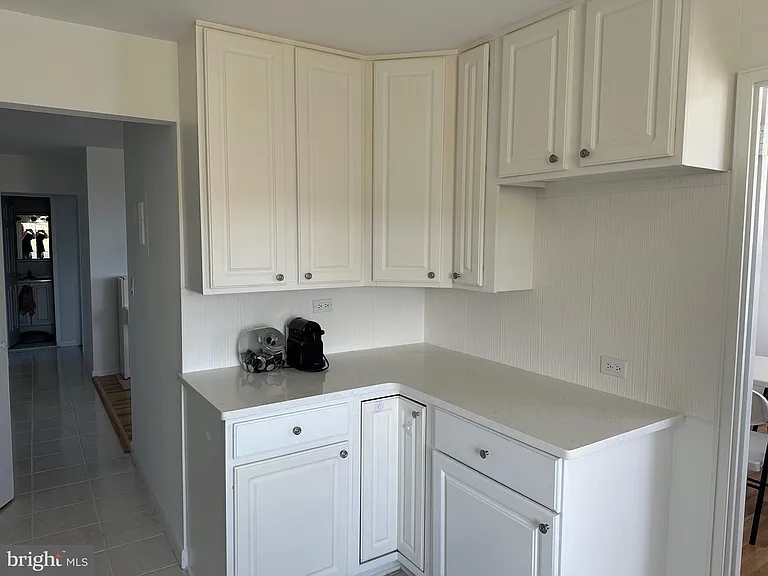 1600 Hagys Ford Rd #9M — Photo 5