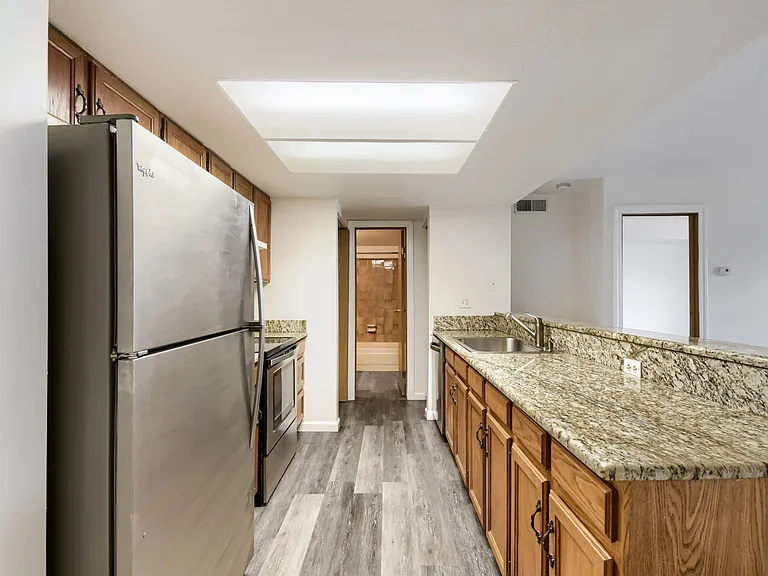 9670 Brentwood Way #103 — Photo 6