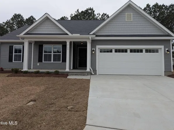 2100 Rhinestone Drive, Winterville, NC 28590