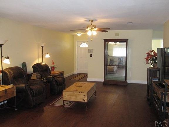 3rd image of 1051 Antigua Cir