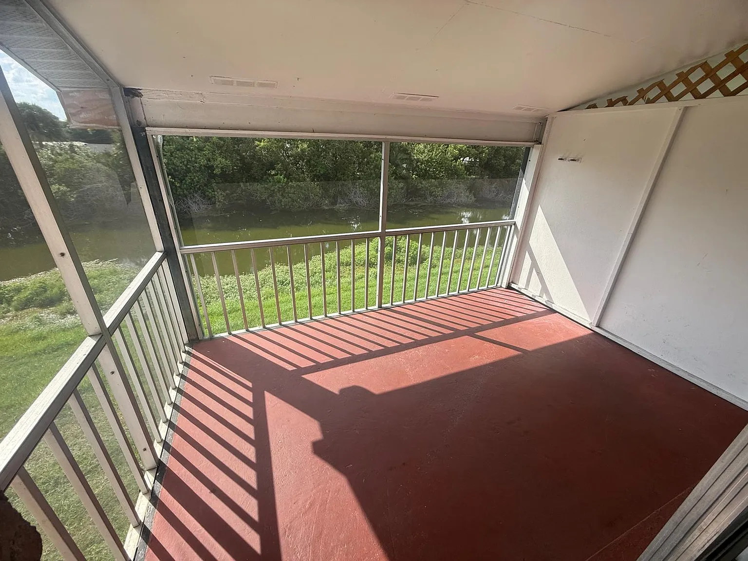 797 W Lancaster Rd — Photo 4