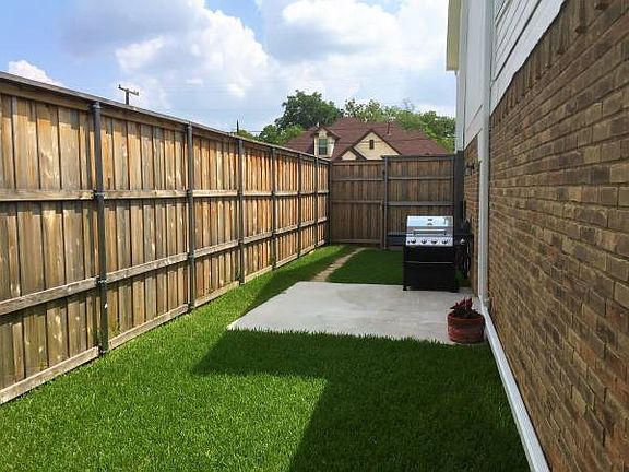 5th image of 2317 Cales Dr