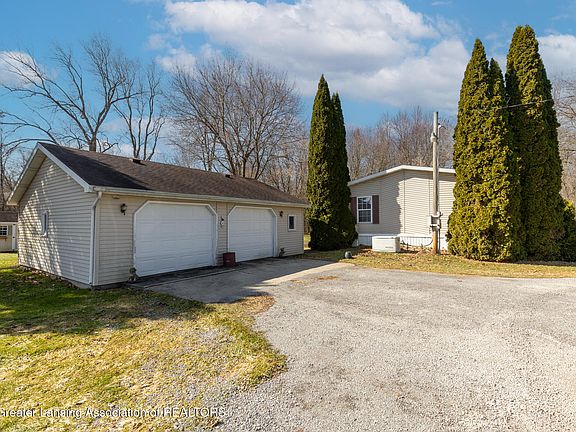4th image of 5025 Kinneville Rd