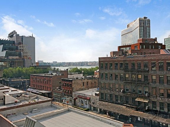 4th image of 838 Greenwich St Ph A