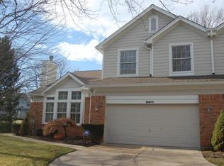 16871 Chesterfield Bluffs Cir, Chesterfield, MO 63005