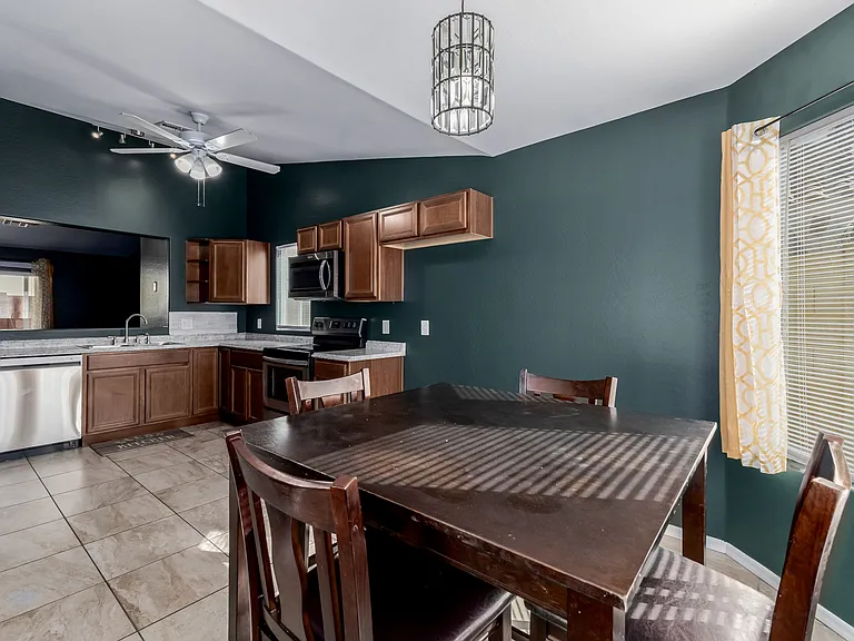 8520 W Palm Ln #1091 — Photo 8