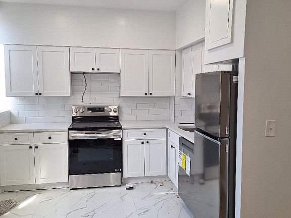 3rd image of 23-34 28th Ave #F4