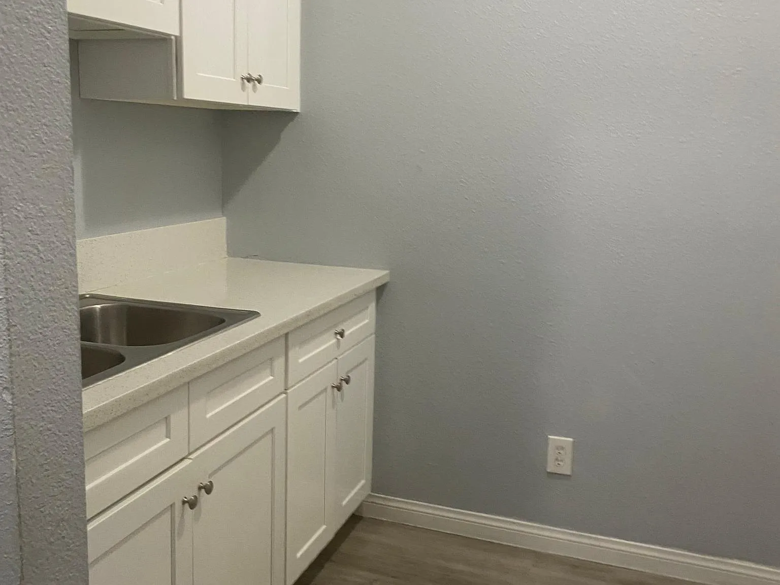 Studio, 430 sqft, $1,495 — Photo 2