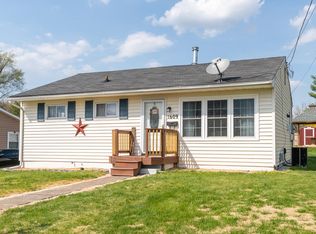 1609 Monroe St, Waynesboro, VA 22980