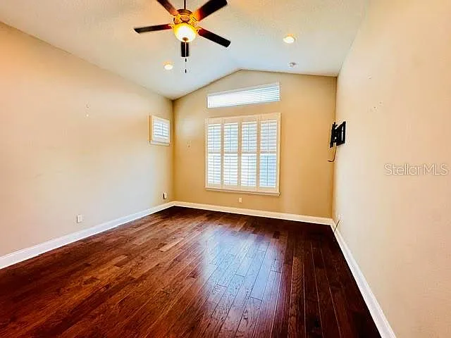 7761 Laureate Blvd — Photo 5
