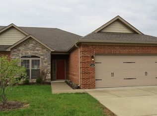 7508 Crestline Rd, Louisville, KY 40214