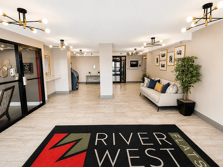 River West Flats — Photo 8
