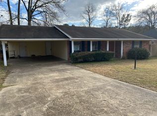 9541 Baird Rd, Shreveport, LA 71118