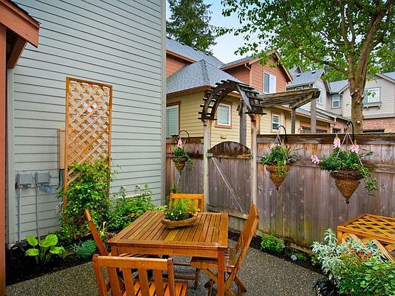 Private Outdoor Dining