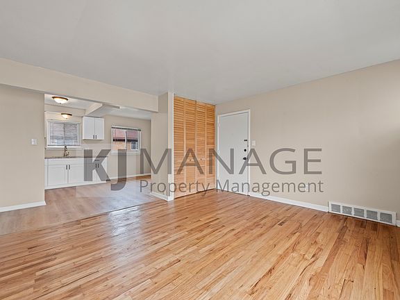 4th image of 29149 Lund Ave #29149