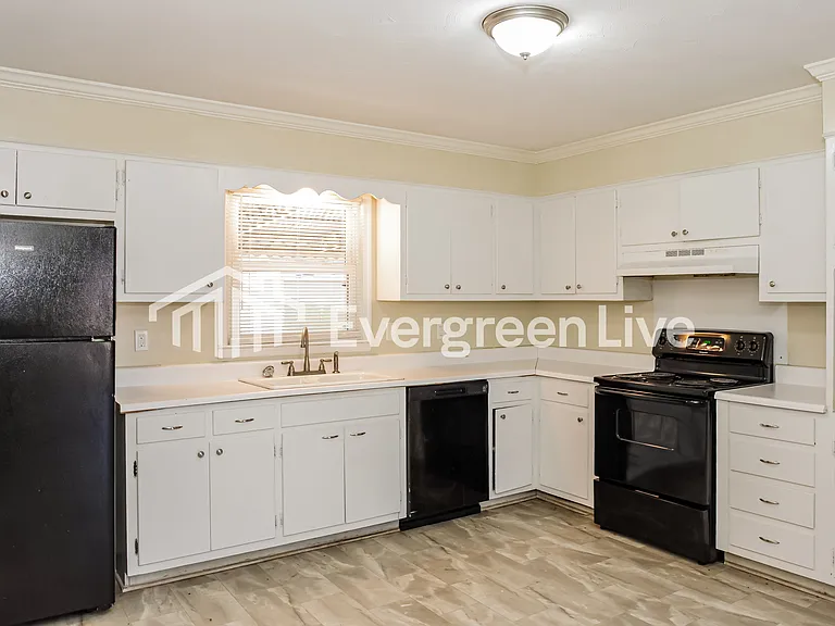 1705 Vinca St SW — Photo 7