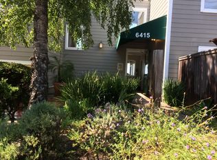 6415 Snake Rd #E, Oakland, CA 94611