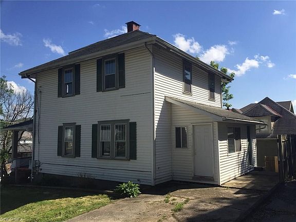 2nd image of 1629 Lee St