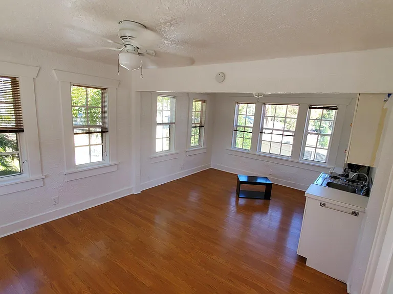 3410 Dr Martin Luther King Jr St N #B — Photo 9