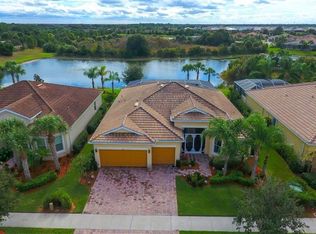 6141 Abaco Dr, Sarasota, FL 34238