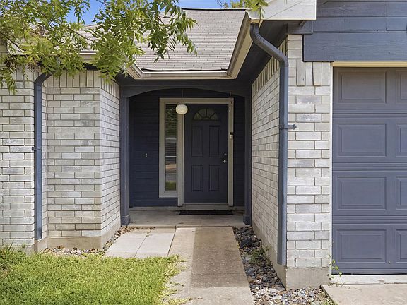 5th image of 218 Juniper Dr