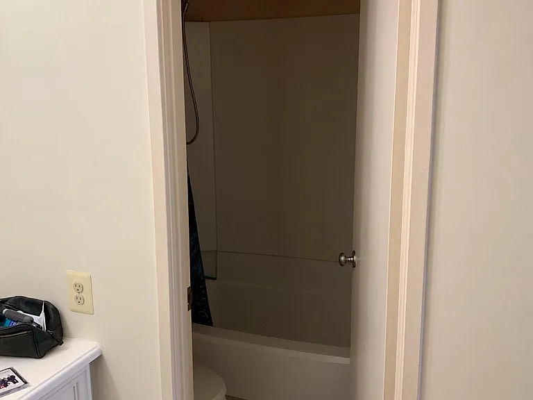 8340 Greensboro Dr #919 — Photo 16
