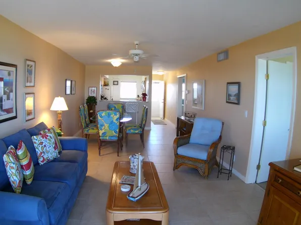 5151 Highway A1a APT 611, Fort Pierce, FL 34949