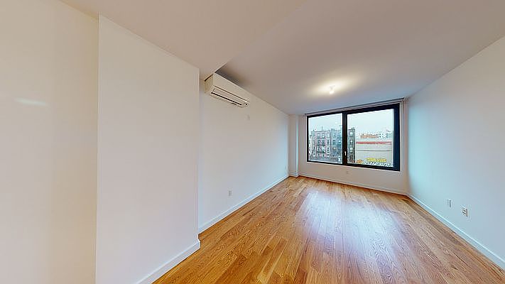 1st image of 123 Melrose St APT 445