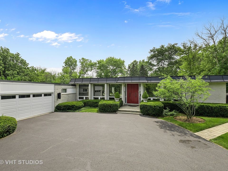 1st image of 226 Aspen Ln