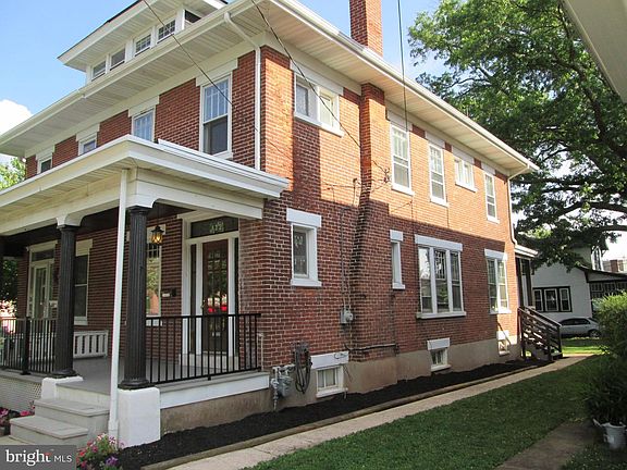 2nd image of 422 E 4th St