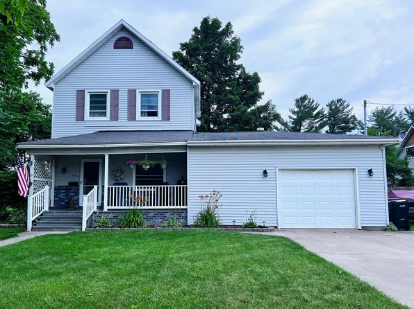 118 W Mitchell St, Gaylord, MI 49735