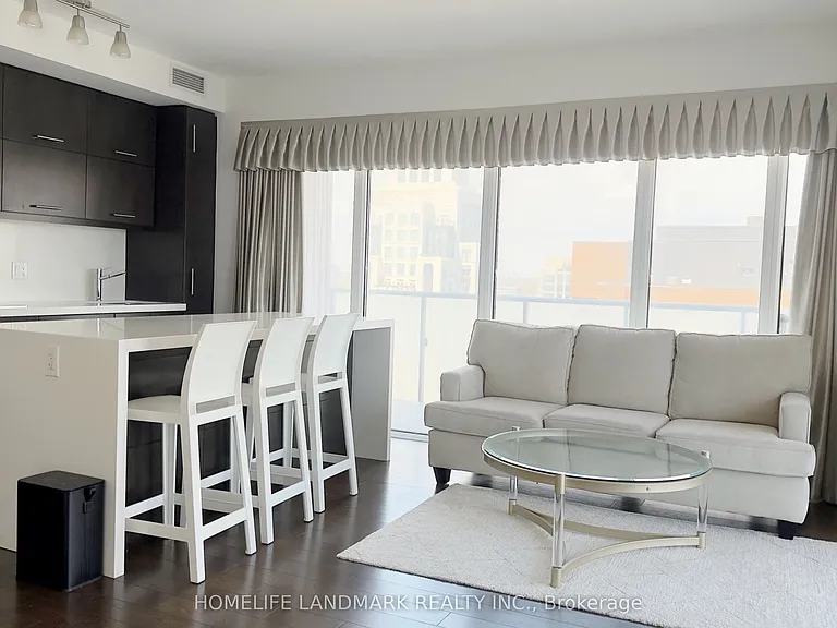 1080 Bay St #3010 — Photo 4