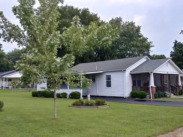 356 Lavender St — Photo 18