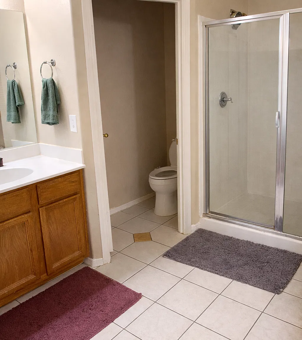 6210 W Shannon St — Photo 3