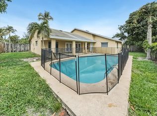 872 Ryanwood Dr, West Palm Beach, FL 33413