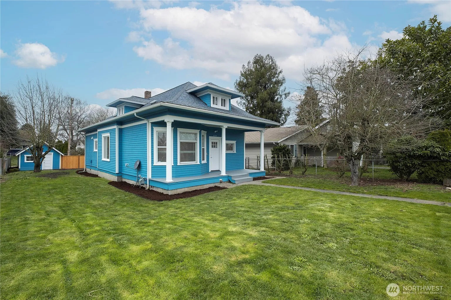 2538 Martin Luther King Jr Way photo 1