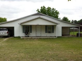 3296 Nahunta Rd, Pikeville, NC 27863