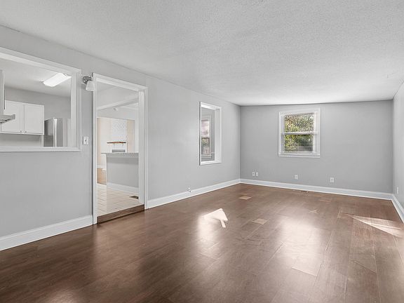 4th image of 1169 Chippewah Dr