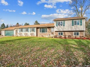 5236 Pratt Rd, Lapeer, MI 48446