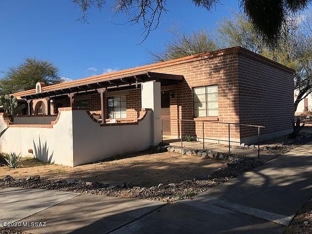1st image of 250 S Paseo Cerro