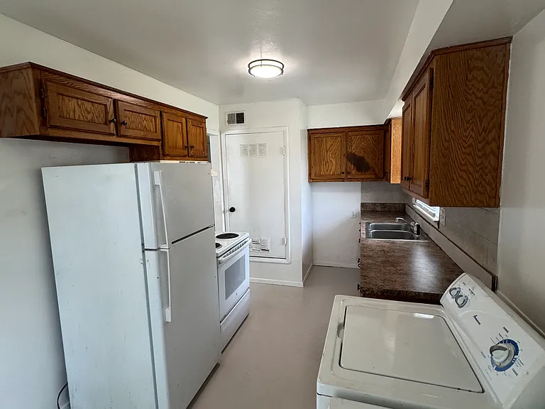 700 S Lexington St #A — Photo 10