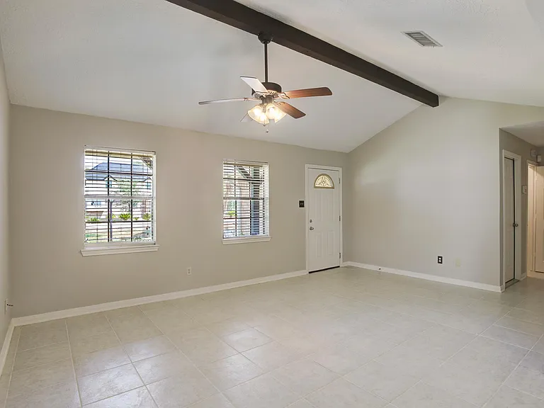3430 Robinson Dr — Photo 3