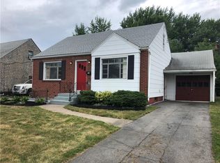 28 S Century Rd, Buffalo, NY 14215