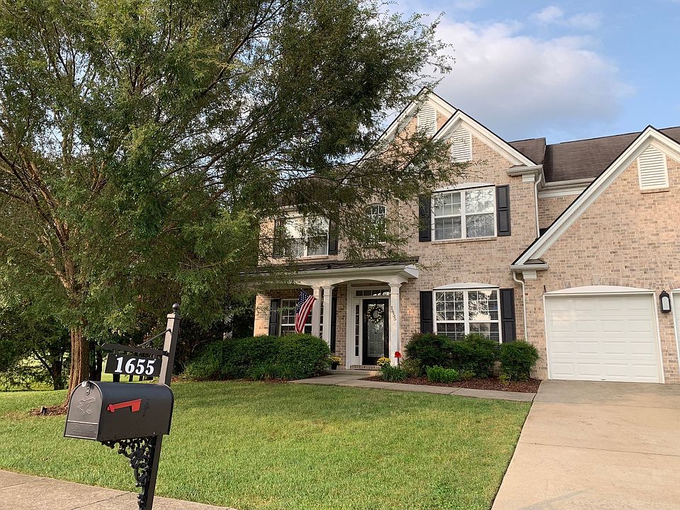 1st image of 1655 Briarcliff Dr